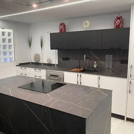 Atico Duplex-las Vistas De Laia Апартаменты